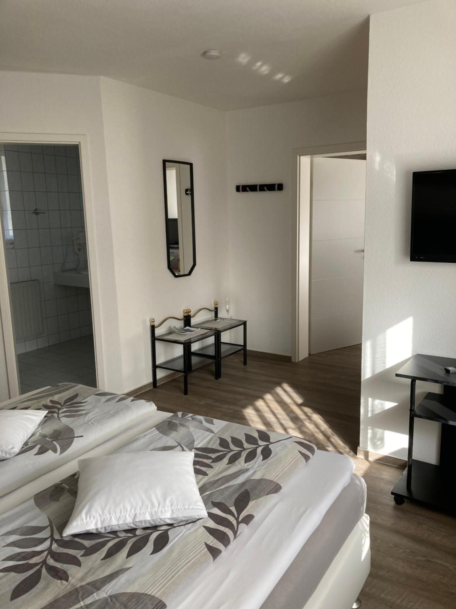 Hotel Am Schlosspark Mallin Room photo